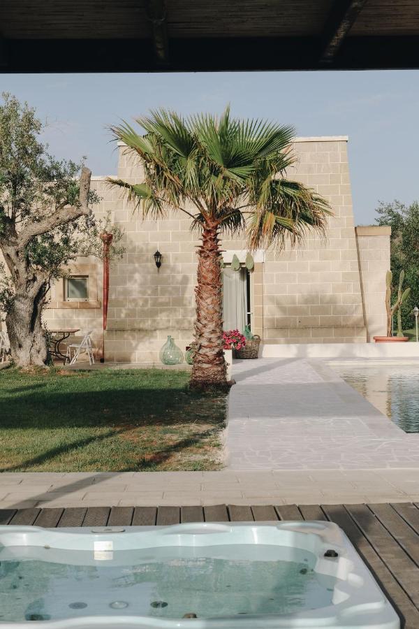 Masseria Petrusella Giuggianello Exteriör bild