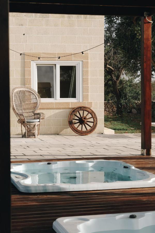 Masseria Petrusella Giuggianello Exteriör bild
