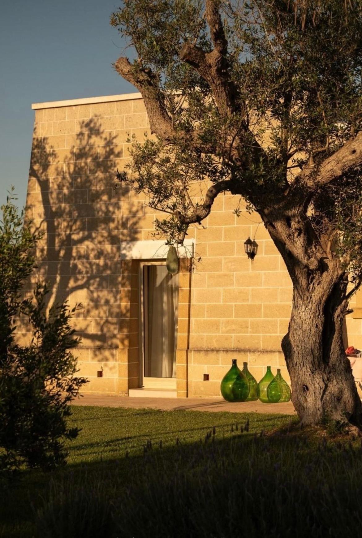 Masseria Petrusella Giuggianello Exteriör bild